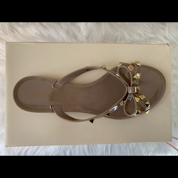 RESTOCKED Dark beige studded bow sandals - Picture 2 of 3